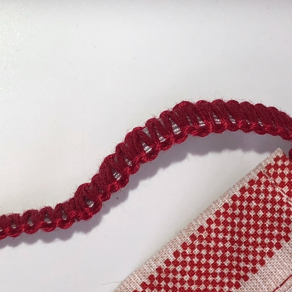 REUSABLE WASHABLE 100% Cotton Red Stripe Face Mask - Picture 16 of 16